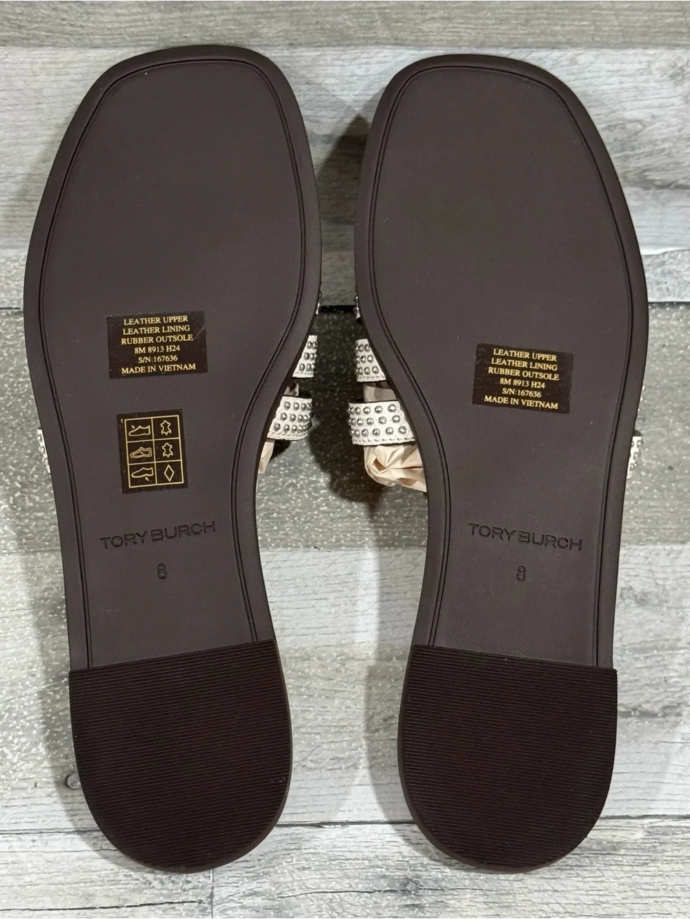TORY BURCH Ines Leather Studded Slide Flat Sandal - White - Size - 8.US